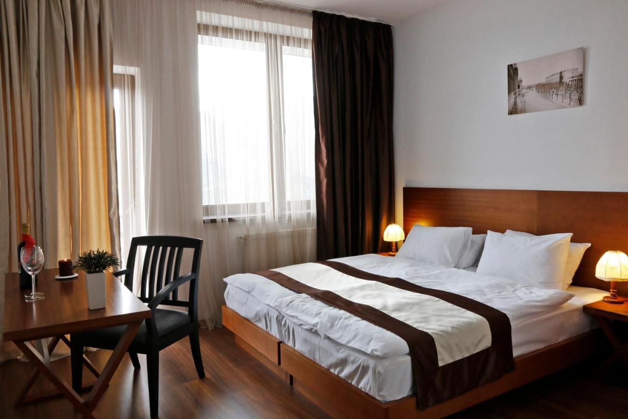 Hotel Club-2100 Goedaoeri Buitenkant foto