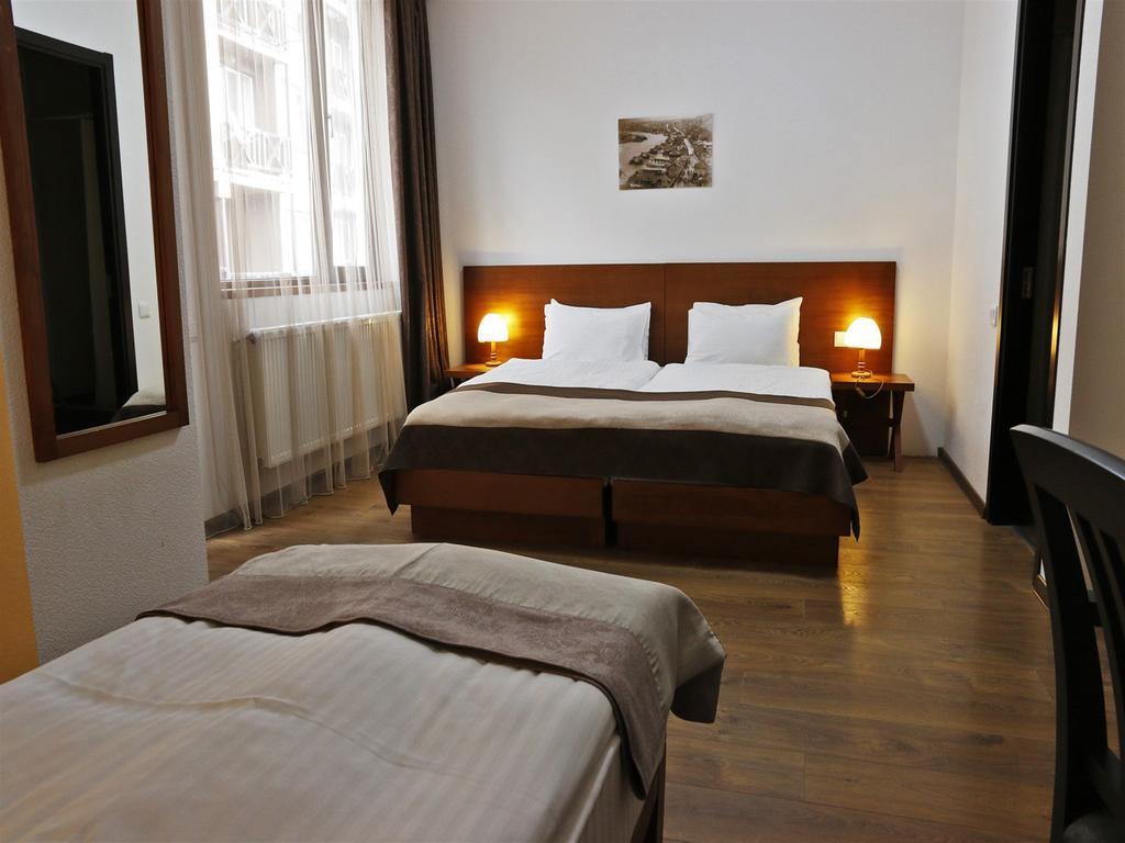 Hotel Club-2100 Goedaoeri Kamer foto